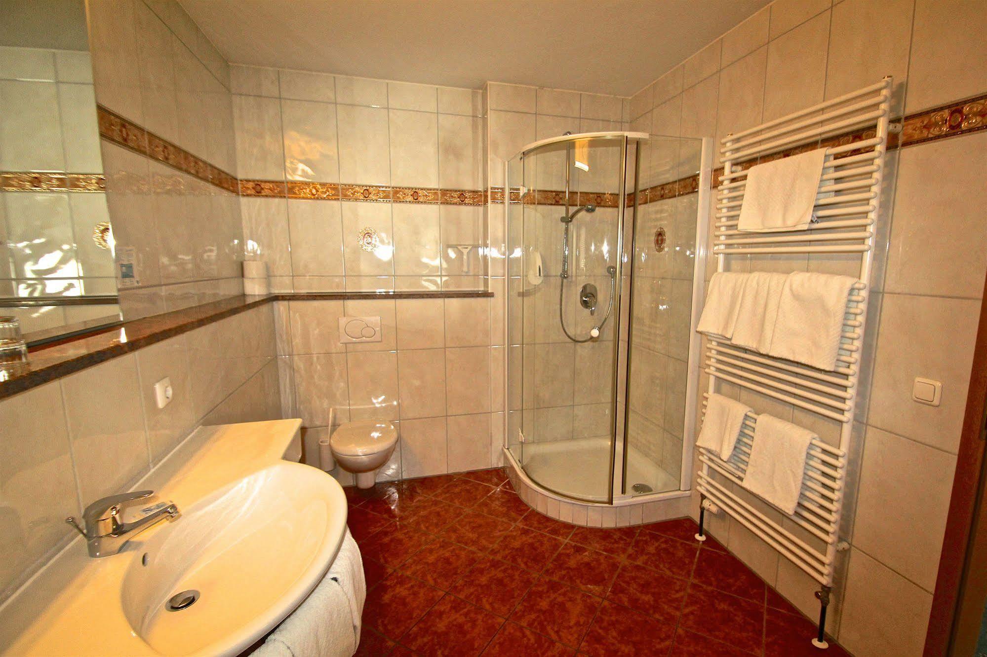 Alpenhotel Weiherbach Berchtesgaden Hallenbad Und Sauna Dış mekan fotoğraf